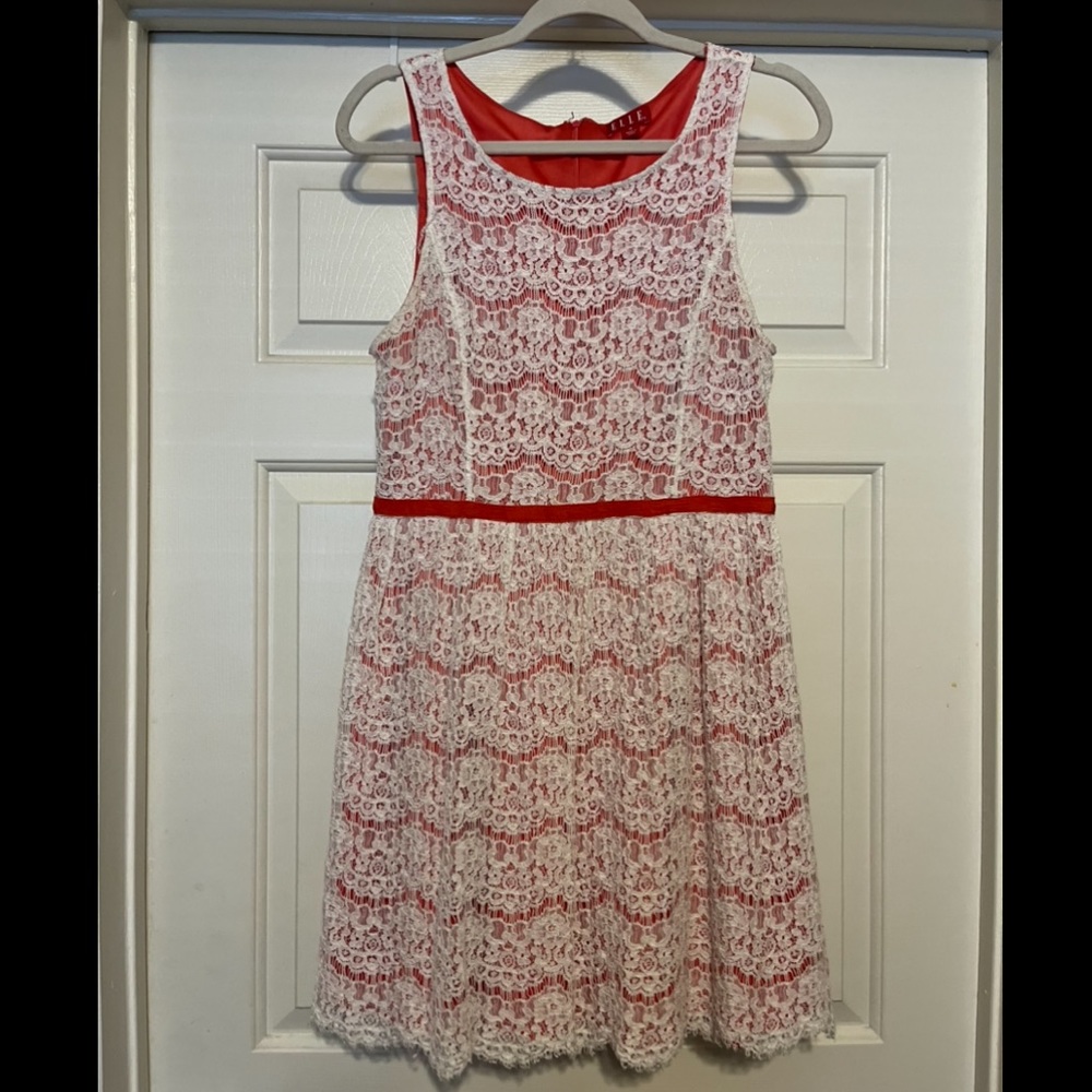 ELLE Coral and Lace Dress - size 10